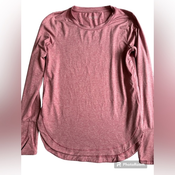 Athleta Womens Pink Long Sleeve Crew Neck Top Stretch Curved Hem Side Slits M - Picture 1 of 7